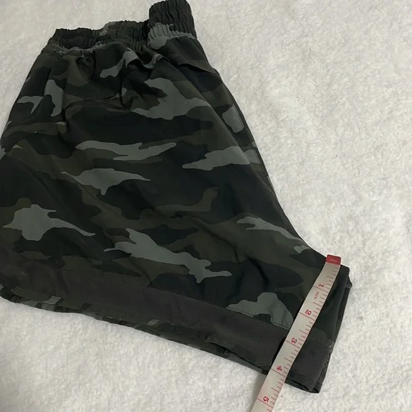 Athleta Race Runner Camo Shorts